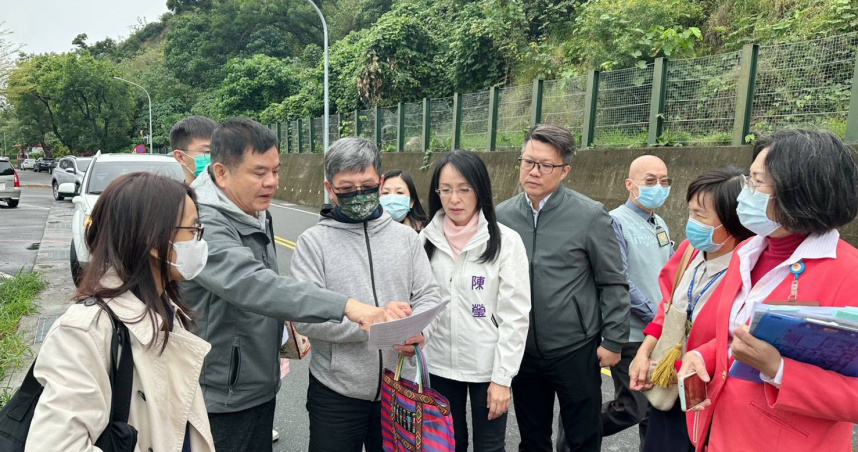 立委莊瑞雄與陳瑩前往台東，召開東馬擴建協調會，並到現場會勘。（圖／莊瑞雄辦公室提供）