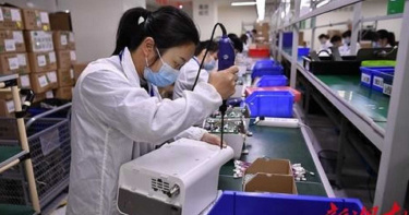 15天就回本!口罩、呼吸機生產線全天候開工 上億人民幣訂單「賺到手軟」