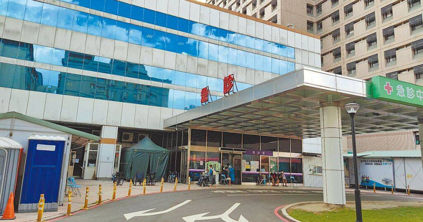 桃園11家急救責任醫院有6家急診常壅塞，桃園市衛生局設置「急診壅塞指數監控系統」，可即時了解急診人力狀況，最快9月會有成果。（圖／報系資料照）