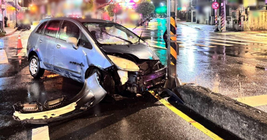 北市南港區南港路一段17日凌晨發生一起車禍事故。（圖／翻攝畫面）