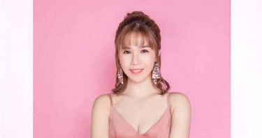 周婷婷走出舒適圈 抖音直播每月進帳50萬人民幣