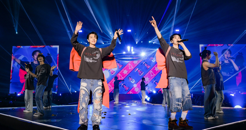 SUPER JUNIOR-D&E今（26）日在高雄巨蛋演出巡迴演唱會最終場。（圖／藝尚娛樂提供）