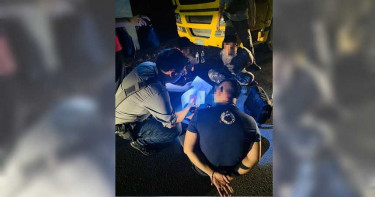 通緝犯販毒拒捕駕車撞警 勇警開槍壓制