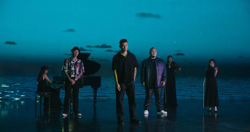 頑童推出新單曲〈Here We Are〉。（圖／本色音樂提供）