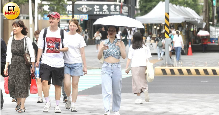 今天全台天氣較穩定，最高溫恐飆到38度左右。（示意圖／劉耿豪攝）