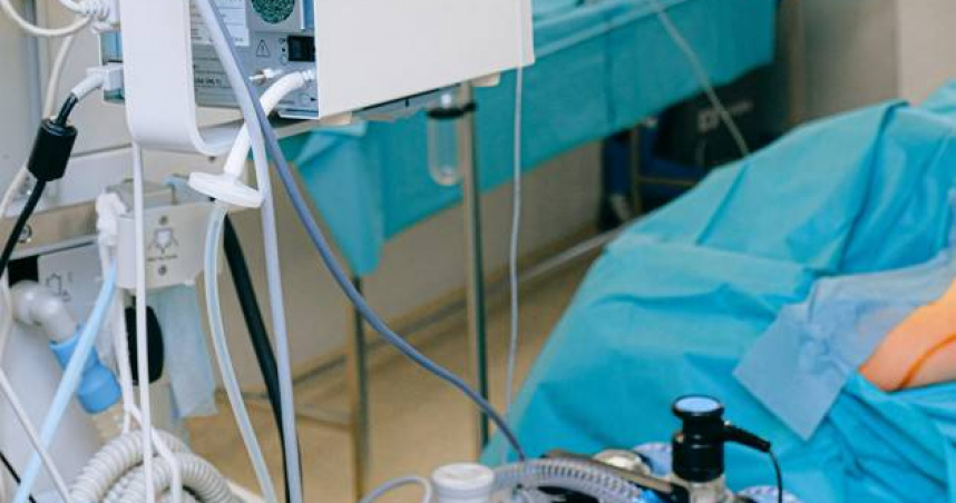 一名60歲男子血壓飆到200mmHg，經醫師詢問竟是1類小點心惹禍。（示意圖／翻攝自pexels）