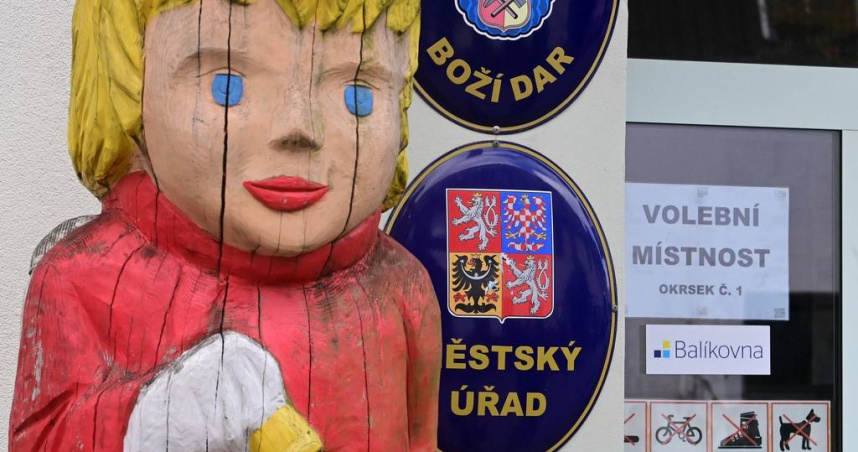 捷克最高小鎮波日達爾。（圖／達志／美聯社）