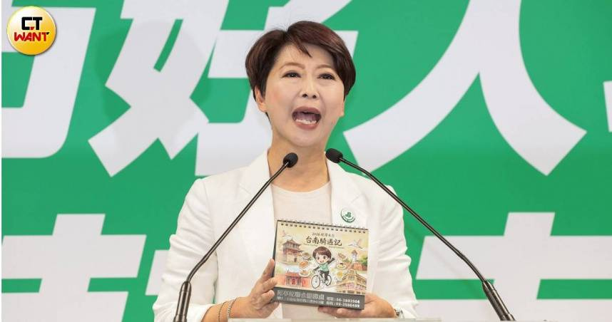 陳亭妃表示，台南的福祉，應該高於黨意。讓總預算付委審查，讓台南的建設繼續前進，這才是身為台南立委最該做的事。（圖／黃耀徵攝）