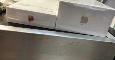 外盒僅過去一半厚!網傳iPhone 12開箱照 真的沒有充電器