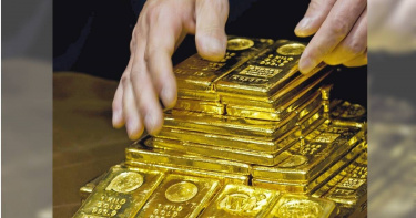 黃金交易調查顯示,機構和散戶交易者對黃金未來走勢的預期出現了分歧。(圖/報系資料照)