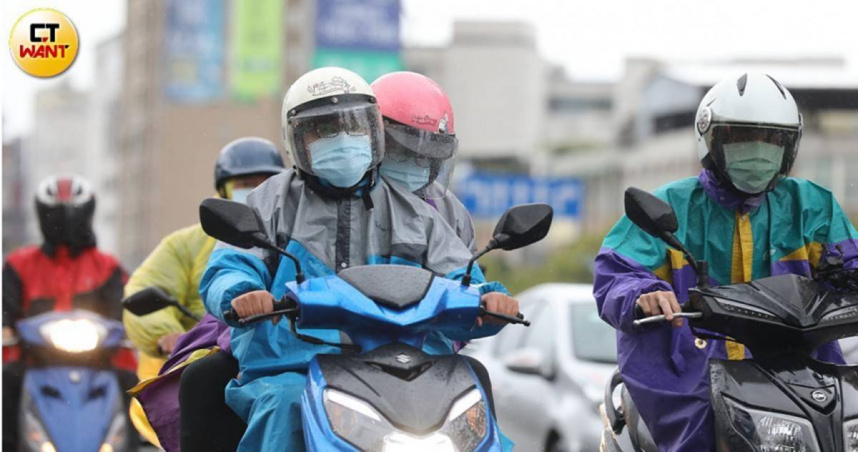 咳嗽原因繁多，可能是過敏、感冒，甚至可能是肺癌。（示意圖／侯世駿攝）