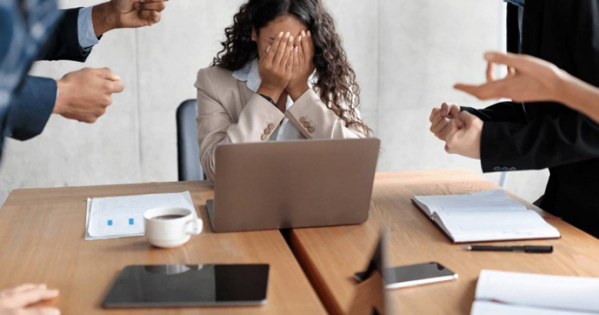 防止職場霸凌，企業該做的第一步是什麼？（圖／MotionElements）