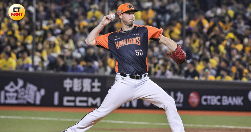 統一先發投手布雷克奪下開幕戰單場MVP。(圖／李宗明攝)