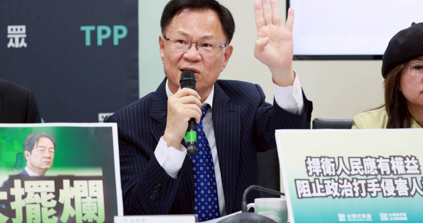 立委張啓楷說，陸委會在短短數日內大轉彎，證明原先政策欠缺配套、法理站不住腳。（圖／張啓楷辦公室提供）