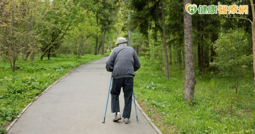 ９旬長輩心臟衰竭無法開刀　「這1非侵入性治療」助重拾行動力