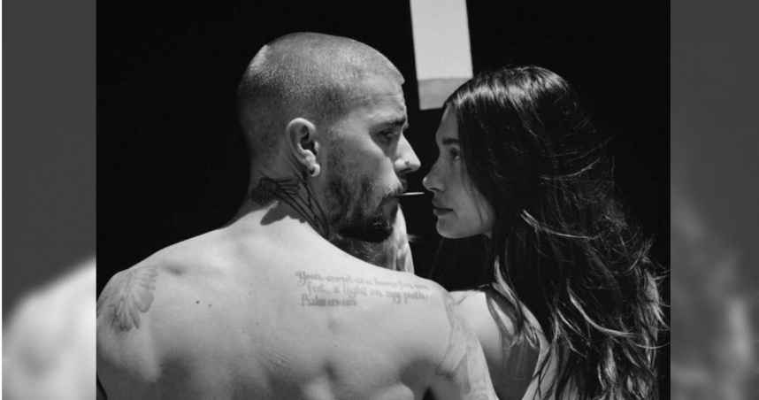 小賈斯汀無預警釋出專輯中〈YUKON〉的 MV，以質感黑白色調紀錄與老婆海莉和兒子傑克溫馨的遊艇度假時光。（圖／翻攝自小賈斯汀IG）