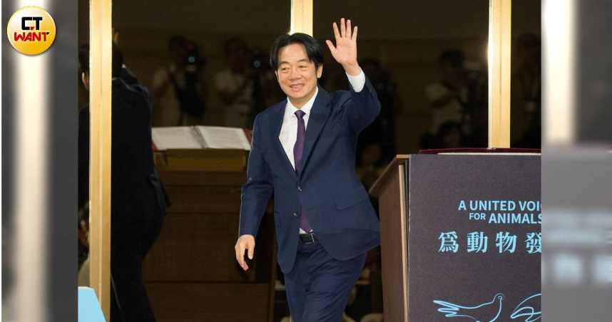 民進黨主席賴清德表示，當前局勢充滿挑戰，府、院、黨與黨團都應做必要調整，有助回應社會期待。（圖／黃威彬攝）