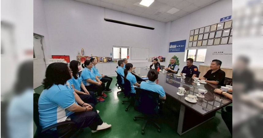 瑞芳分局走進瑞芳工業區宣導反詐、識詐。（圖／翻攝畫面）