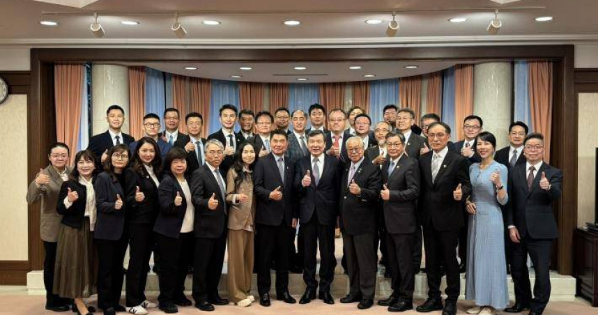 苗栗縣政府31日拜訪駐日代表處進行交流。（圖／取自苗栗縣政府網站）