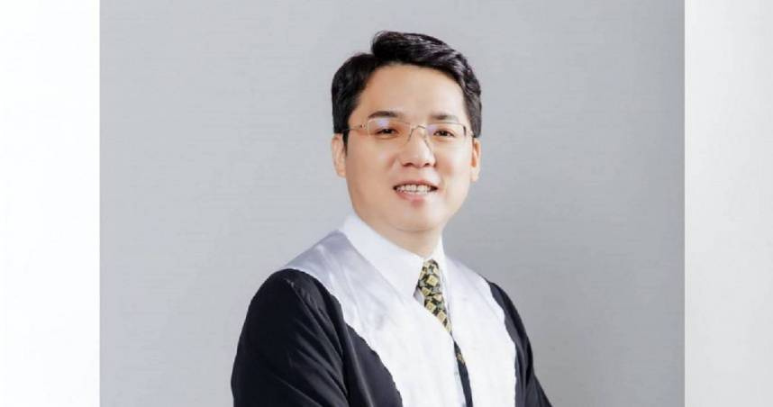 台灣遺囑協會理事長劉韋德律師表示，現在社會兩性關係複雜，如何確保家族遺產能由真正具備血緣關係的繼承人取得，在法院中有許多類似的案件訴訟。（圖／劉韋德律師提供）