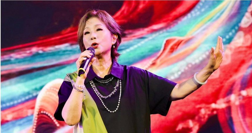 66歲女歌手曾歷經感情低谷　曝老公職業甜蜜放閃