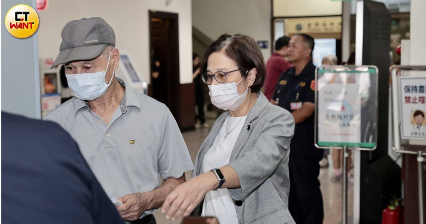 霸凌顏慧欣遭彈劾開庭！楊珍妮喊冤斷章取義　老長官也來看她