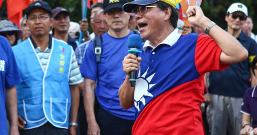 小燈泡媽挺罷韓遭中傷!國民黨擬對李來希開鍘 反被嗆「愛怎麼處理就怎處理」
