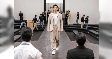 朴寶劍鑽研歷史劇當麻豆 伸展台上盡顯王者風範