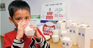 健康調查2/學童竟缺這些營養素?! 關鍵在10歲開始喝這一杯