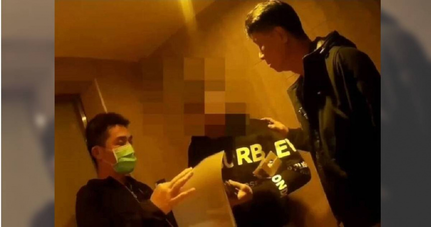 高雄男子不滿行車糾紛「亮槍」恐嚇，警方查獲毒品與空氣槍，移送法辦。（ 圖／翻攝畫面）