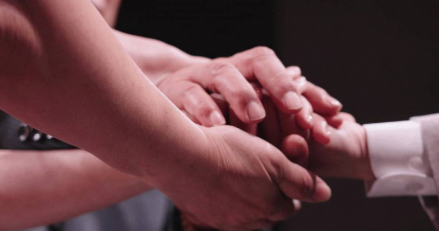 HR應該不只是關注誰接班，而是協助企業問對的問題、建立對的支持系統、創造跨世代的共識。