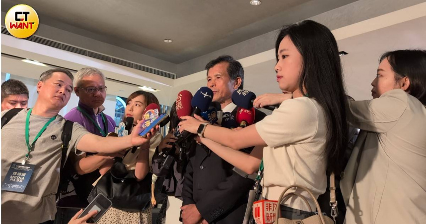 立委陳昭姿指出，民眾黨司改走讀「放人一步就拔官」，北市警局局長李西河表示，「守土有責，與拔官無關」。（圖／林冠吟攝）