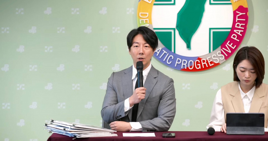 民進黨痛批最大在野黨竟配合中共統戰滲透，嚴重混淆國家認同，如今國民黨早已失去反共的DNA，民進黨才是台灣真正的「反共第一品牌」。（圖／截自民進黨YouTube直播）