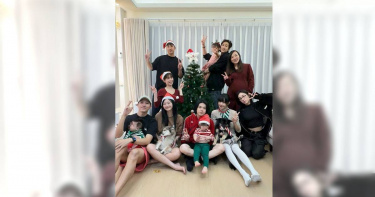 聖誕節當天，范姜彥豐曬出合照，昔日與粿粿、王子交情深厚的友人齊聚，選擇力挺范姜彥豐。（圖／翻攝自范姜彥豐IG）