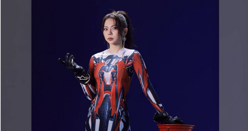 Yohee又熙推出全新單曲〈Limited Edition〉。（圖／索尼音樂提供）