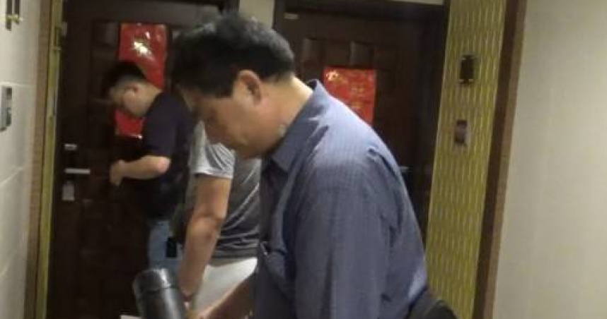 林口社藏社區喪屍菸彈分裝廠　警破門搜出「特調比例筆記」逮毒鴛鴦