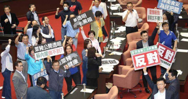 第十一度杯葛蘇揆上台 林為洲怒嗆同樣面對美國壓力為何藍執政就能牛豬分離?