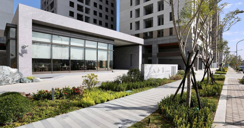 台南市都發局回應陳佩琪發文，強調南鐵照顧住宅不容錯比商業建案。（圖／台南市政府提供）