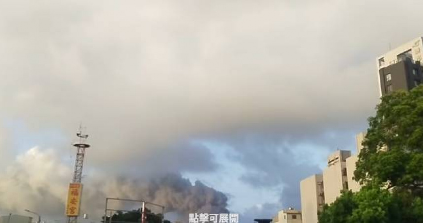 高雄「鋰電池廠」火警爆炸釀15傷　3消防遭灼傷急送醫