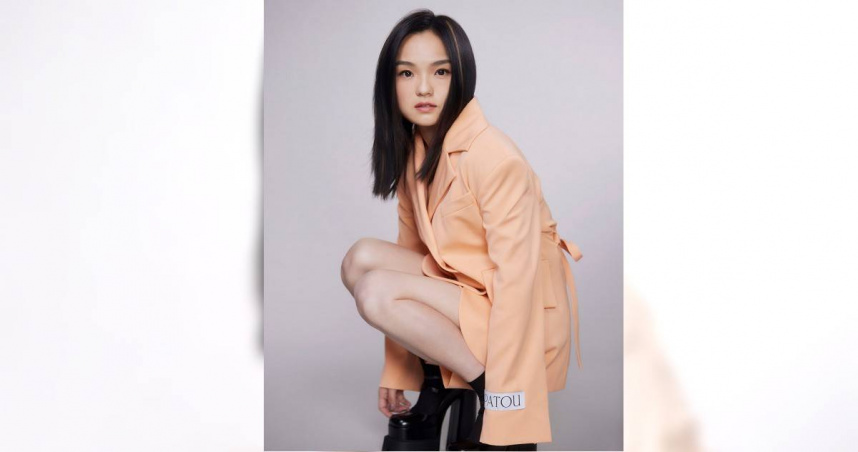 金曲歌后徐佳瑩將在10月11日於高雄流行音樂中心海音館開唱，挑戰首次不插電專場演唱會。（圖／高流提供）