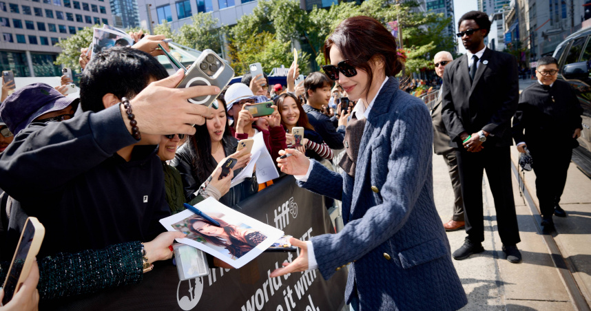 舒淇首執導筒《女孩》就接連獲得國際影展的認可，所到之處都受到觀眾熱烈支持。（圖／甲上娛樂提供）