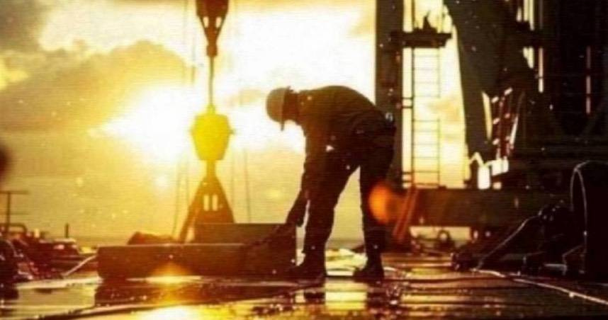 國際油價10日重挫每桶超過2美元、跌幅逾3%。（圖／pixabay）