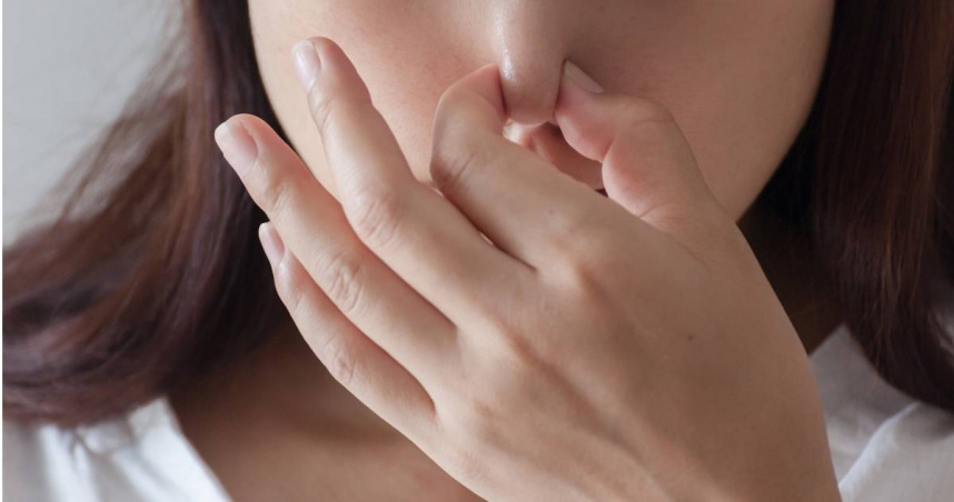 最近有民眾透露，從南韓來台出差的女同事抱怨在公共場所被男生的汗味臭到，引發討論。（示意圖非當事人／photoAC）