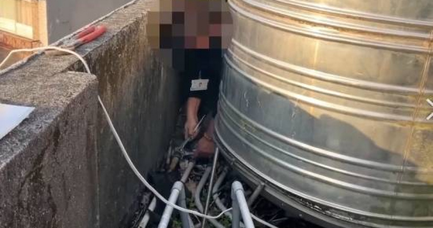 北市萬華區3間養生館屢次被逮從事半套性交易活動，遭警方會同都發局停水停電。(圖／翻攝畫面)