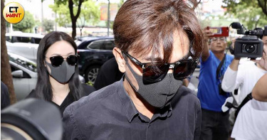 小鬼驟逝/吳宗憲、Sandy前來弔唁 摯友今再度陪伴