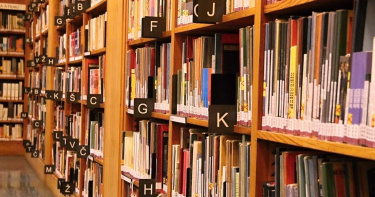 一進書店就想大便?日本「青木麻里子現象」 困擾當事人30多年