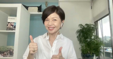 于子育51歲未婚單身 曝感情現況「很多年輕人追我」