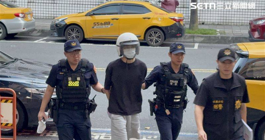 孫子殘殺女公關！他見異狀半夜陪散步半小時　得知犯案秒勸自首