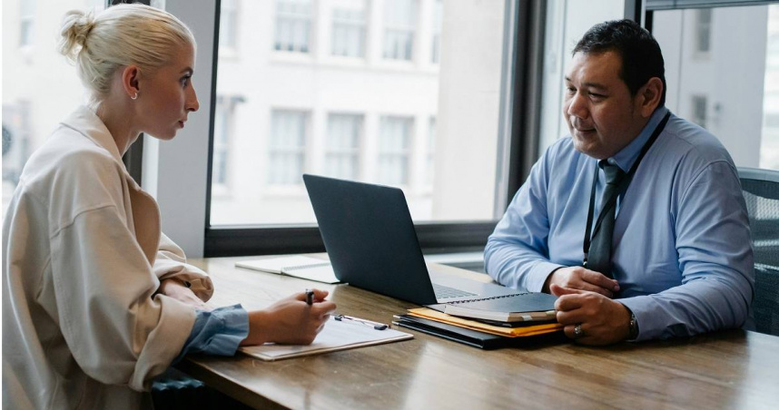 原PO分享去某大企業面試的傻眼經驗。（示意圖／Pexels）