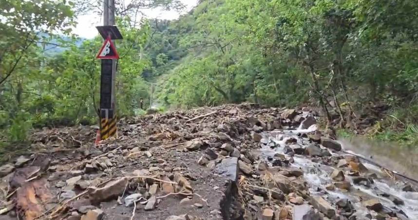 巴威颱風豪雨重創苗栗山區。（圖／翻攝畫面）